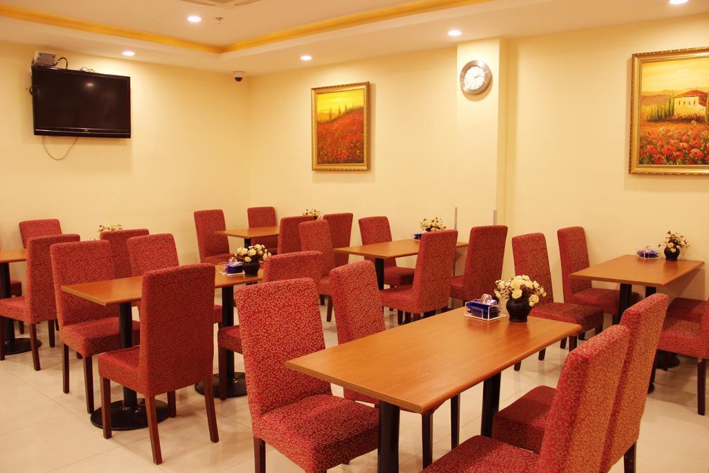 Hanting Express Shanghai Middle Sichuan Road Exterior foto
